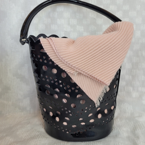 Nieman Marcus faux patent leather black bucket bag scallop detail cutouts artsy - Picture 1 of 10